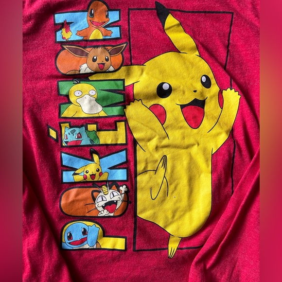 Pokémon Pikachu Boys Long Sleeve Graphic Tee. - Picture 2 of 3